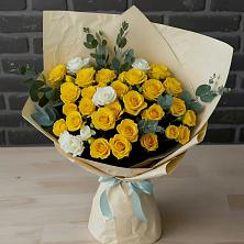 Букет цветов из:  Розы в Новоселье Ленинградская область