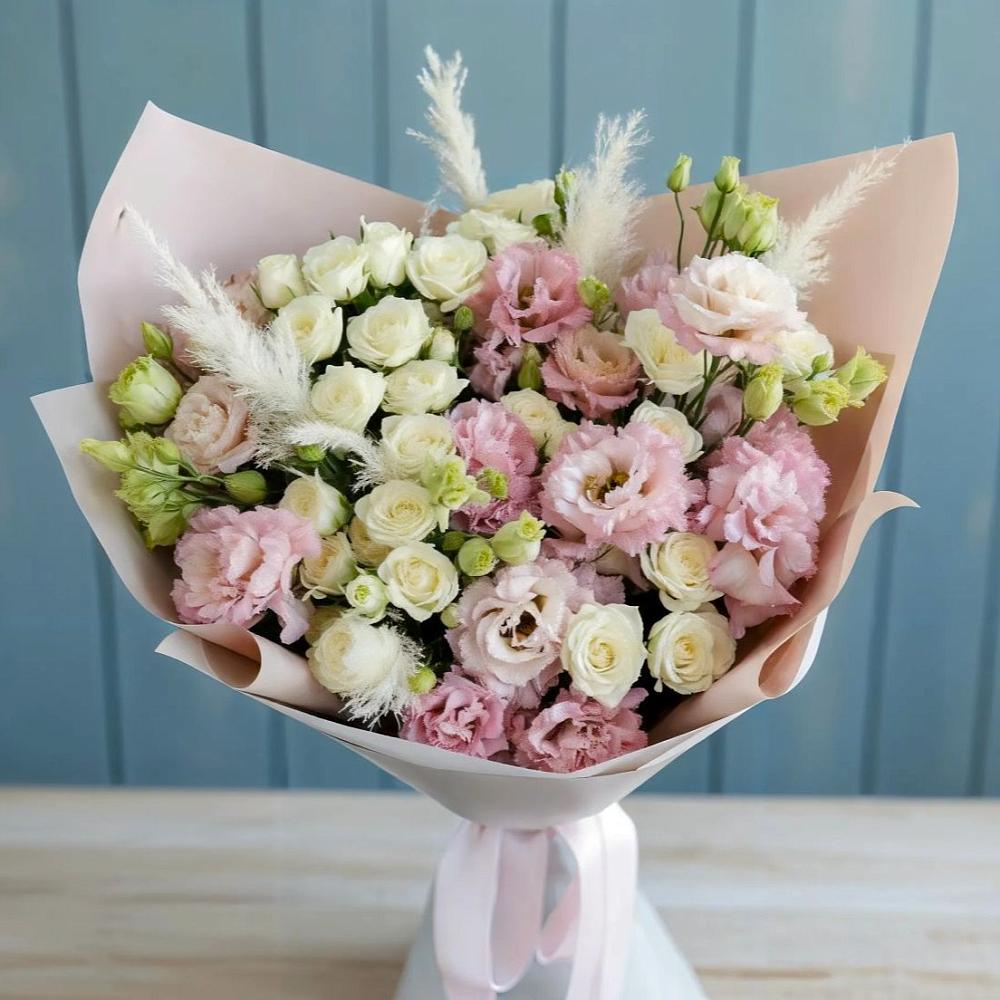 Букет цветов из: Альстромерии и Розы в Новоселье Ленинградская область