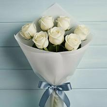 Букет 7 Белых роз Эдлесс Лав в Новоселье Ленинградская область
