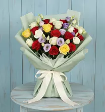 Букет цветов из:  Розы в Новоселье Ленинградская область
