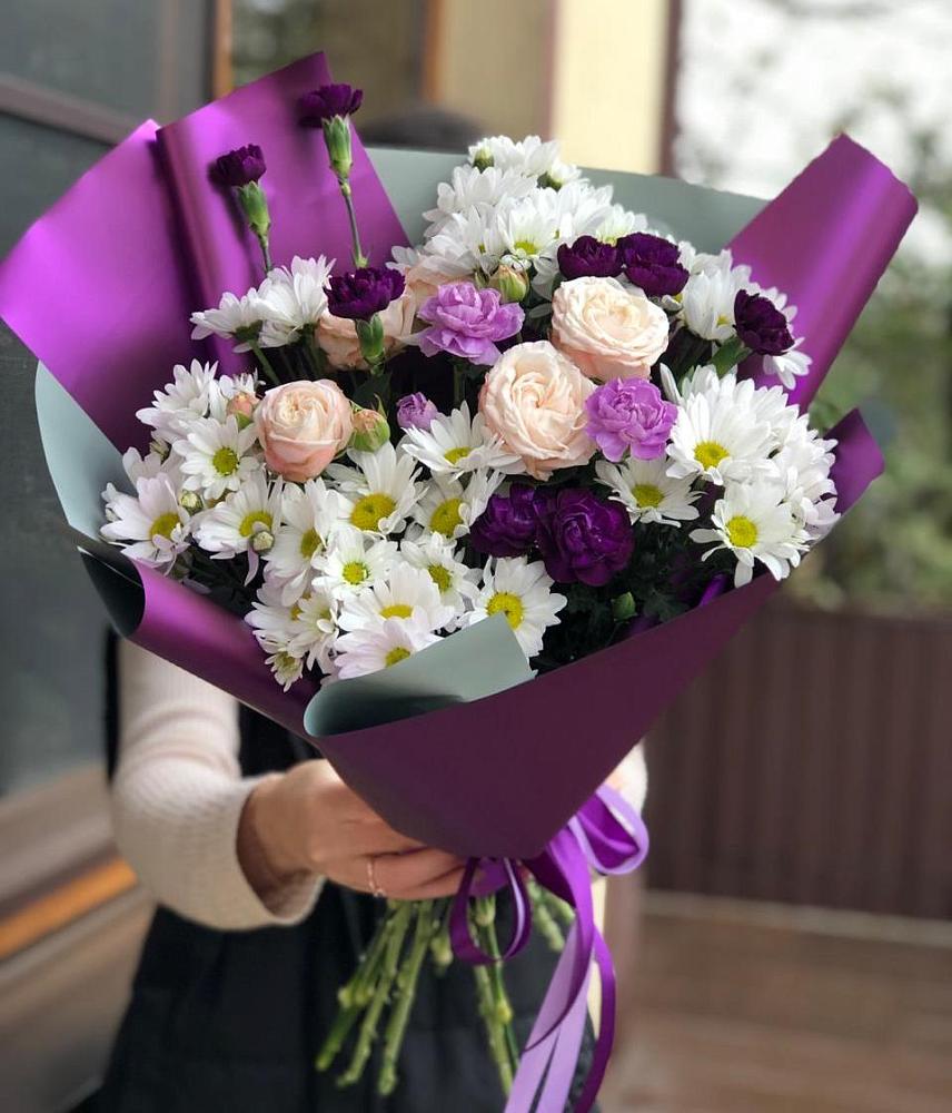 Букет цветов из: Хризантемы, Гвоздики и Розы в Новоселье Ленинградская область