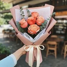 Букет цветов из:  Розы #REPLACE_PRED# Новоселье Ленинградская область