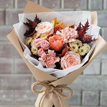 Букет цветов из:  Гвоздики, Хризантемы и Розы в Новоселье Ленинградская область