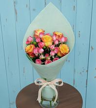 Букет цветов из:  Розы в Новоселье Ленинградская область